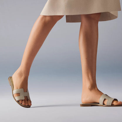Nuuvo Oran Sandal