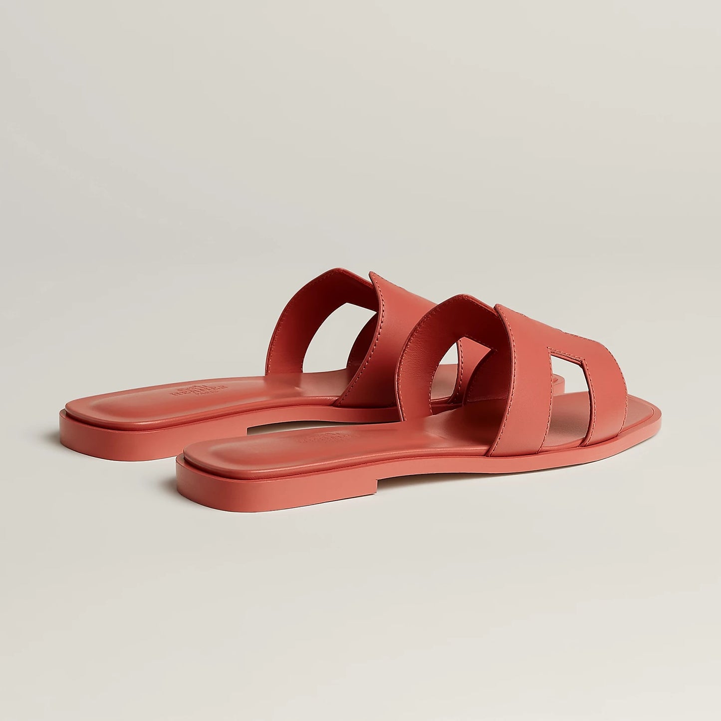 Nuuvo Oran Sandal